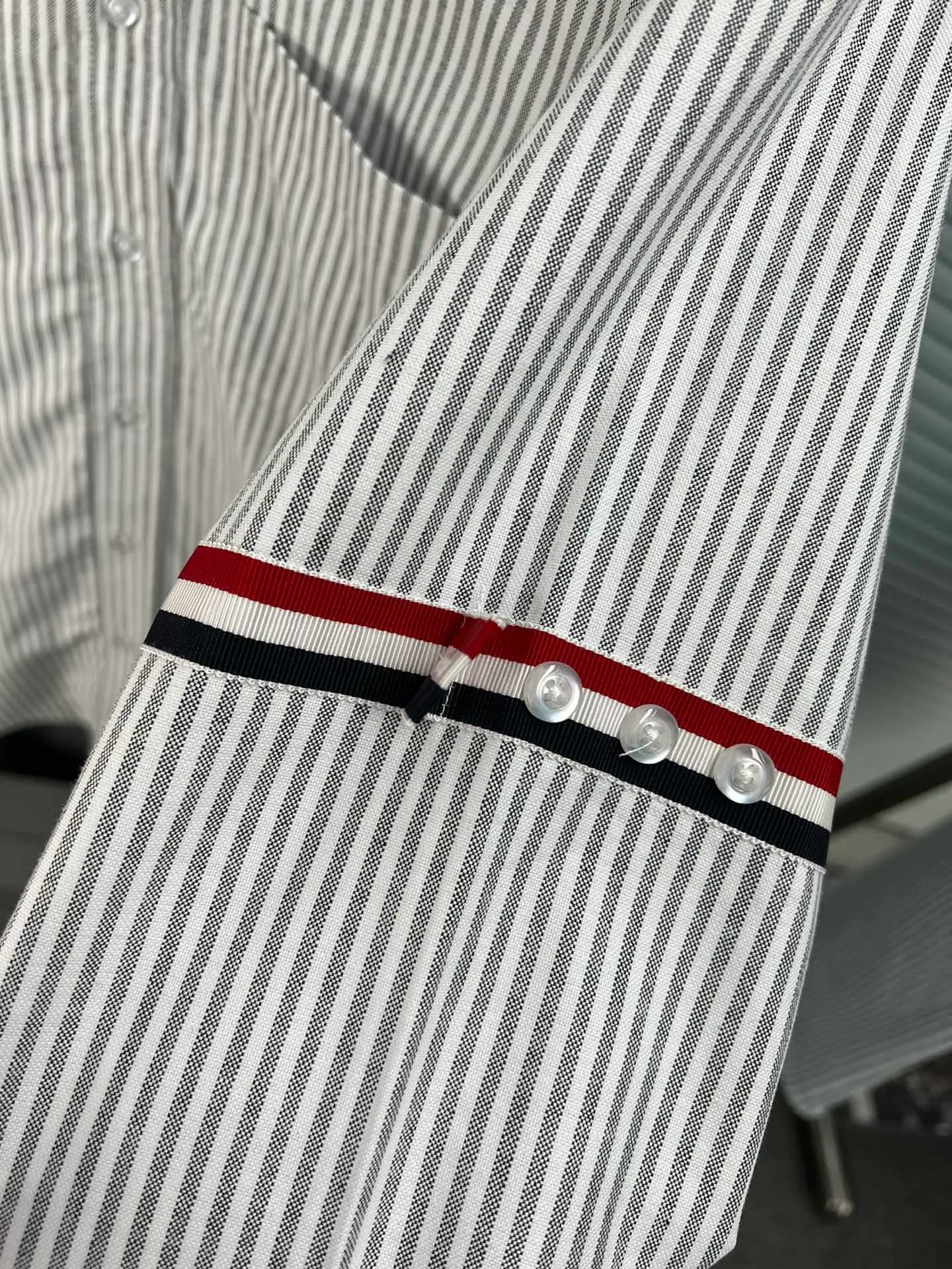 (THOM BROWNE + ） THOM BROWNE . TB Classic + ZP Authentic Same Style TB ：Blue /Gray Size：0/1/2/3/4